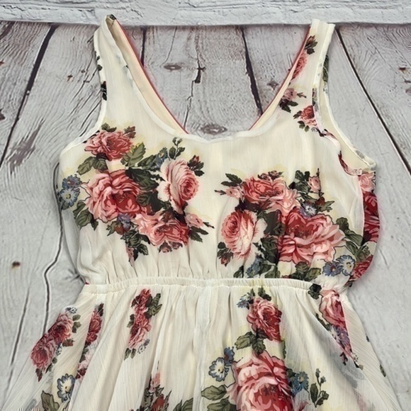 UEC Xhileration floral fit n flare dress XS cream & pink - Picture 7 of 7